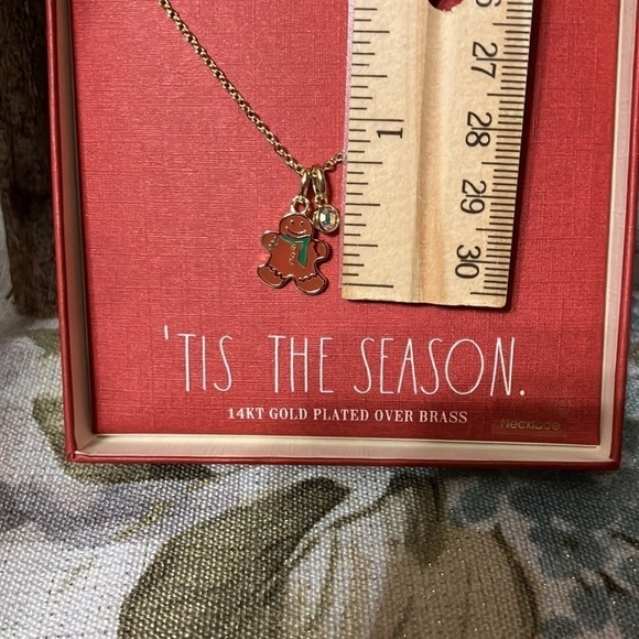Rae Dunn GINGERBREAD MAN NECKLACE WITH FAUX GEMSTONE - Picture 7 of 9